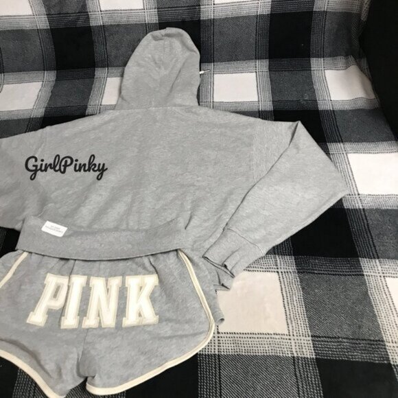 VS PINK IVY TERRY SHORTS OUTFIT & FULL ZIP IN GREY WITH LOGO ON THE BUTT XS-XXL - Picture 5 of 7